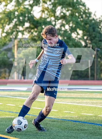 Thumbnail 1 in Valor Christian vs Ralston Valley photogallery.