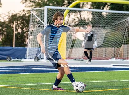 Thumbnail 1 in Valor Christian vs Ralston Valley photogallery.