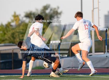 Thumbnail 2 in Valor Christian vs Ralston Valley photogallery.
