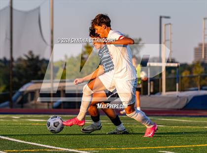 Thumbnail 3 in Valor Christian vs Ralston Valley photogallery.