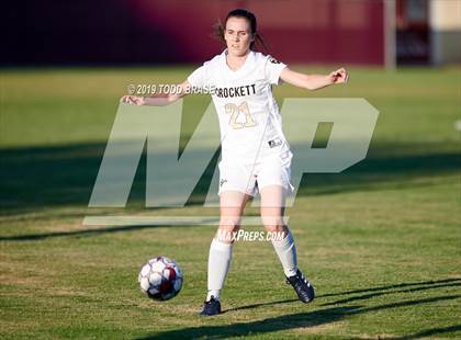 Thumbnail 2 in David Crockett @ Dobyns-Bennett photogallery.