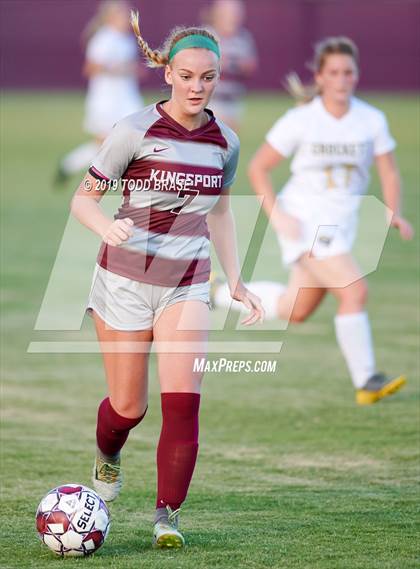 Thumbnail 1 in David Crockett @ Dobyns-Bennett photogallery.