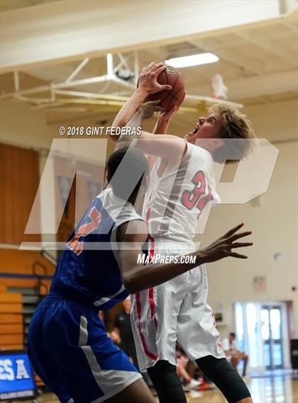 Thumbnail 1 in Antelope vs. Santa Teresa (Chris Huber Classic) photogallery.