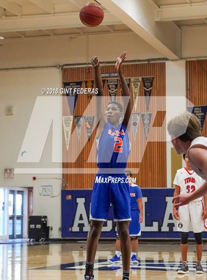 Thumbnail 3 in Antelope vs. Santa Teresa (Chris Huber Classic) photogallery.