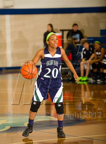 Thumbnail 3 in Ray vs. College Park (McDonald's Texas Invitational) photogallery.