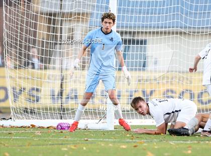 Thumbnail 2 in Sutherland vs. Aquinas Institute (NYSPHSAA 5A Final) photogallery.