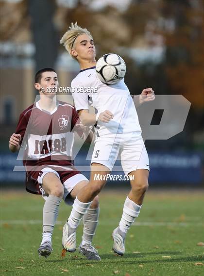 Thumbnail 2 in Sutherland vs. Aquinas Institute (NYSPHSAA 5A Final) photogallery.