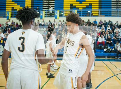 Thumbnail 1 in Fairfax vs. Bishop O'Dowd (NorCal Tipoff Classic) photogallery.