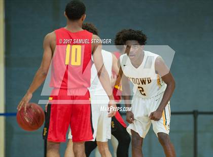 Thumbnail 1 in Fairfax vs. Bishop O'Dowd (NorCal Tipoff Classic) photogallery.