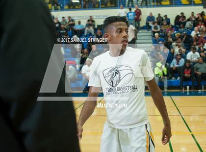 Thumbnail 3 in Fairfax vs. Bishop O'Dowd (NorCal Tipoff Classic) photogallery.