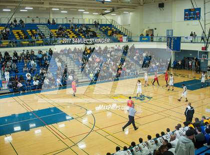 Thumbnail 1 in Fairfax vs. Bishop O'Dowd (NorCal Tipoff Classic) photogallery.