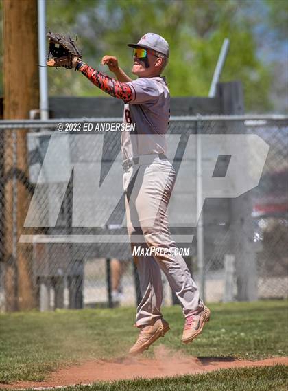 Thumbnail 1 in Smith Valley vs. Wells (NIAA 1A Northern Region Championship) photogallery.