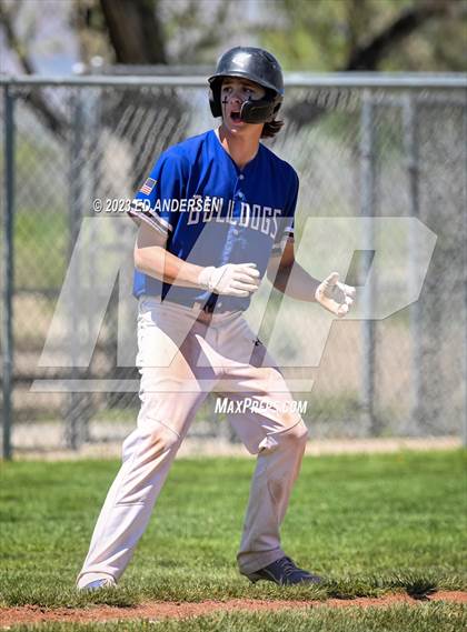 Thumbnail 3 in Smith Valley vs. Wells (NIAA 1A Northern Region Championship) photogallery.