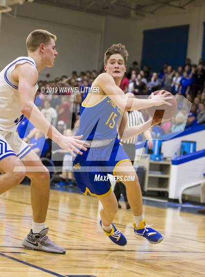 Thumbnail 1 in Newport Central Catholic vs Highlands  photogallery.