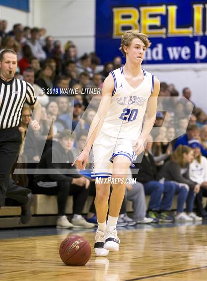 Thumbnail 3 in Newport Central Catholic vs Highlands  photogallery.