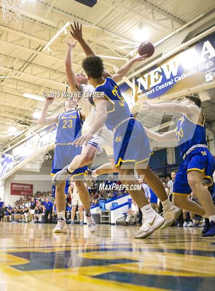 Thumbnail 3 in Newport Central Catholic vs Highlands  photogallery.