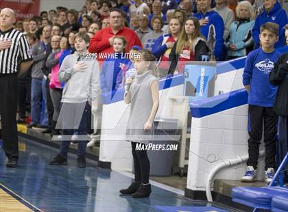 Thumbnail 3 in Newport Central Catholic vs Highlands  photogallery.