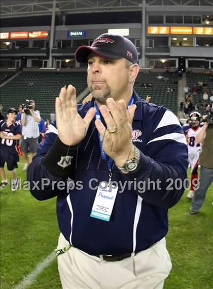 Thumbnail 3 in Modesto Christian vs. Parker (CIF State Small Schools Final) photogallery.