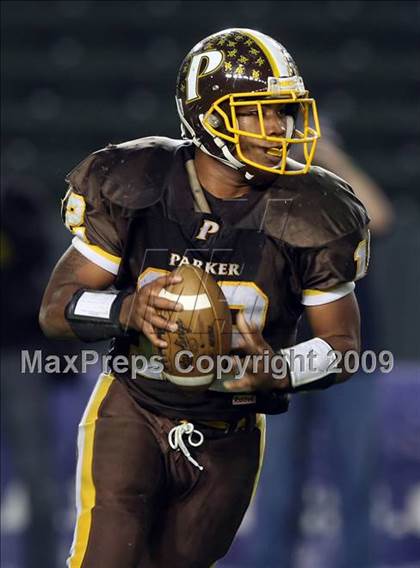 Thumbnail 1 in Modesto Christian vs. Parker (CIF State Small Schools Final) photogallery.