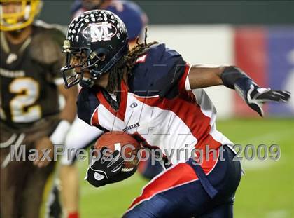 Thumbnail 2 in Modesto Christian vs. Parker (CIF State Small Schools Final) photogallery.