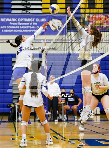 Thumbnail 2 in Moreau Catholic @ Newark Memorial photogallery.