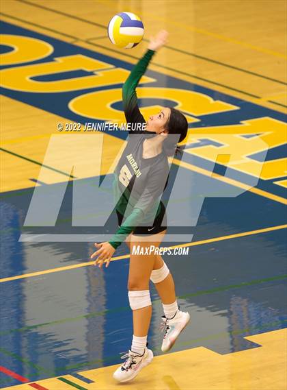 Thumbnail 2 in Moreau Catholic @ Newark Memorial photogallery.