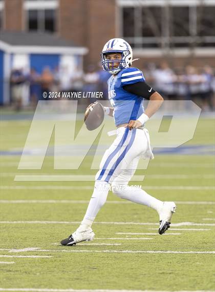 Thumbnail 2 in Lexington Catholic @ Highlands photogallery.