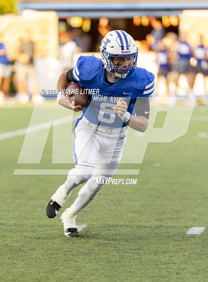 Thumbnail 1 in Lexington Catholic @ Highlands photogallery.