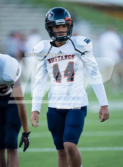 Thumbnail 2 in Sachse vs Rowlett photogallery.