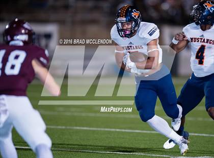 Thumbnail 2 in Sachse vs Rowlett photogallery.