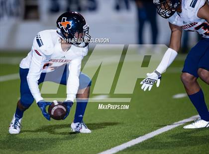 Thumbnail 2 in Sachse vs Rowlett photogallery.