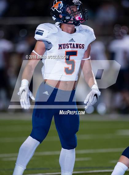 Thumbnail 1 in Sachse vs Rowlett photogallery.