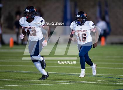 Thumbnail 3 in Sachse vs Rowlett photogallery.