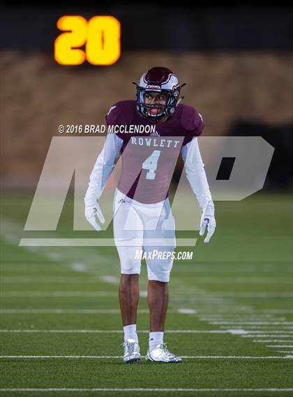 Thumbnail 3 in Sachse vs Rowlett photogallery.
