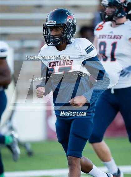 Thumbnail 1 in Sachse vs Rowlett photogallery.