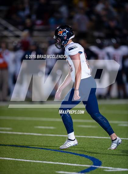 Thumbnail 3 in Sachse vs Rowlett photogallery.