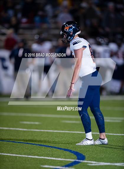Thumbnail 2 in Sachse vs Rowlett photogallery.