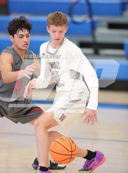 Thumbnail 3 in Jefferson vs. Thomas MacLaren School photogallery.