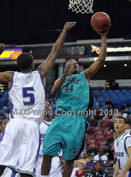 Thumbnail 2 in Sheldon vs. Franklin  (CIF SJS D1 Final) photogallery.