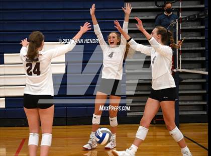Thumbnail 2 in Assumption vs. Los Alamitos (Durango Fall Classic) photogallery.