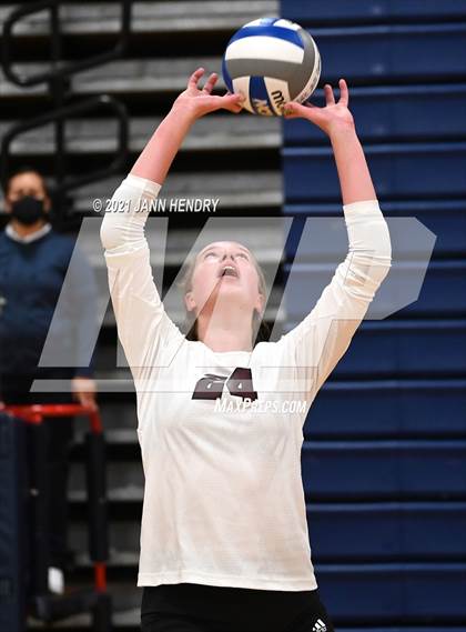 Thumbnail 2 in Assumption vs. Los Alamitos (Durango Fall Classic) photogallery.