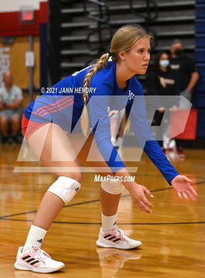 Thumbnail 3 in Assumption vs. Los Alamitos (Durango Fall Classic) photogallery.