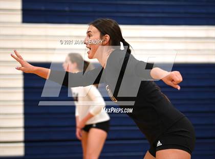 Thumbnail 2 in Assumption vs. Los Alamitos (Durango Fall Classic) photogallery.