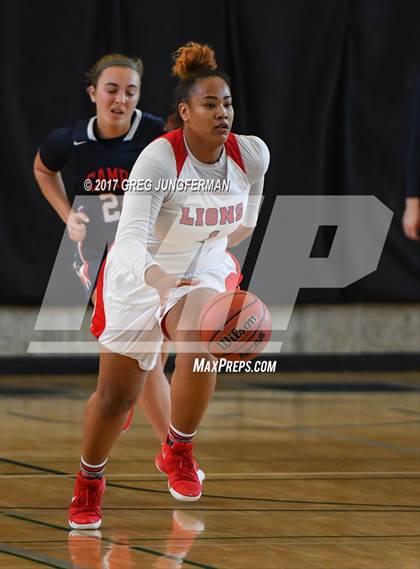 Thumbnail 2 in Campolindo vs. McClatchy (Elite Showcase) photogallery.