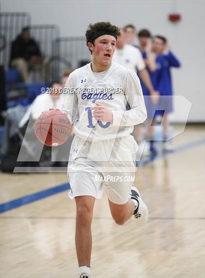 Thumbnail 3 in Fruita Monument vs Broomfield (CHSAA 5A 2nd Round Playoff) photogallery.