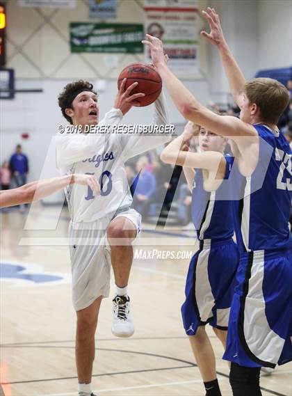 Thumbnail 1 in Fruita Monument vs Broomfield (CHSAA 5A 2nd Round Playoff) photogallery.