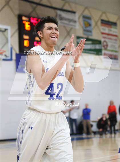 Thumbnail 1 in Fruita Monument vs Broomfield (CHSAA 5A 2nd Round Playoff) photogallery.
