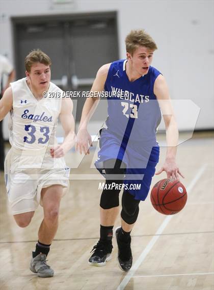 Thumbnail 2 in Fruita Monument vs Broomfield (CHSAA 5A 2nd Round Playoff) photogallery.