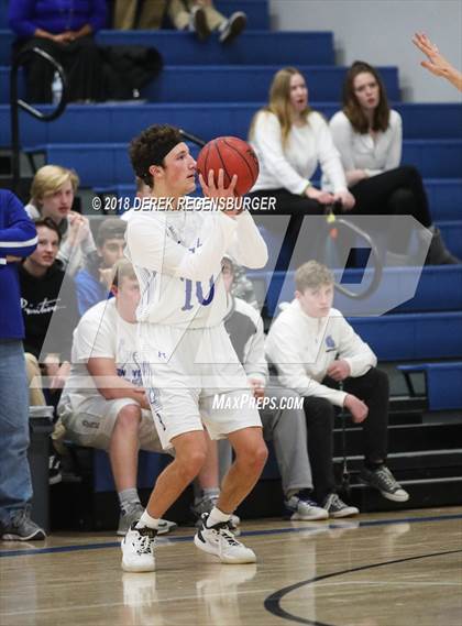 Thumbnail 1 in Fruita Monument vs Broomfield (CHSAA 5A 2nd Round Playoff) photogallery.