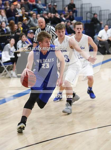 Thumbnail 3 in Fruita Monument vs Broomfield (CHSAA 5A 2nd Round Playoff) photogallery.